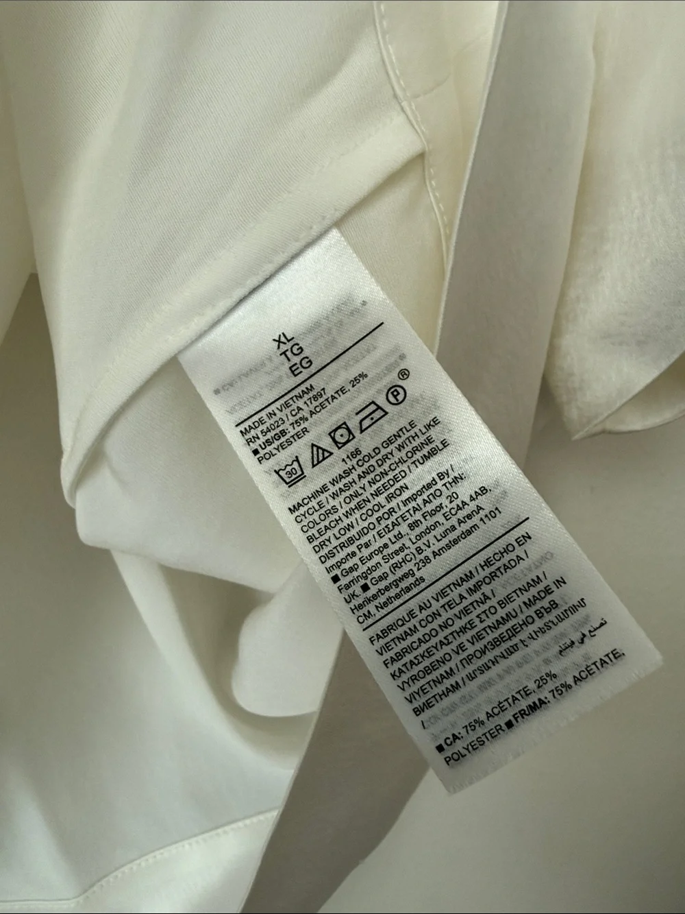 Banana Republic White Short Sleeve Satin Blouse Size XL